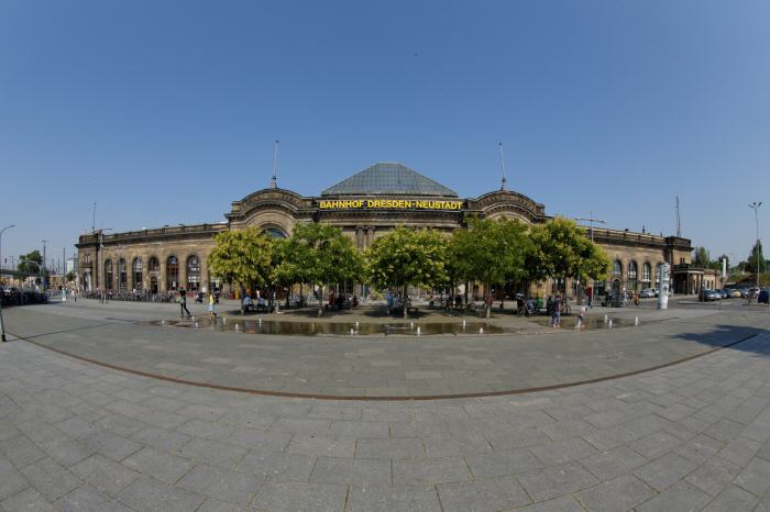 Bahnhof Dresden-Neustadt