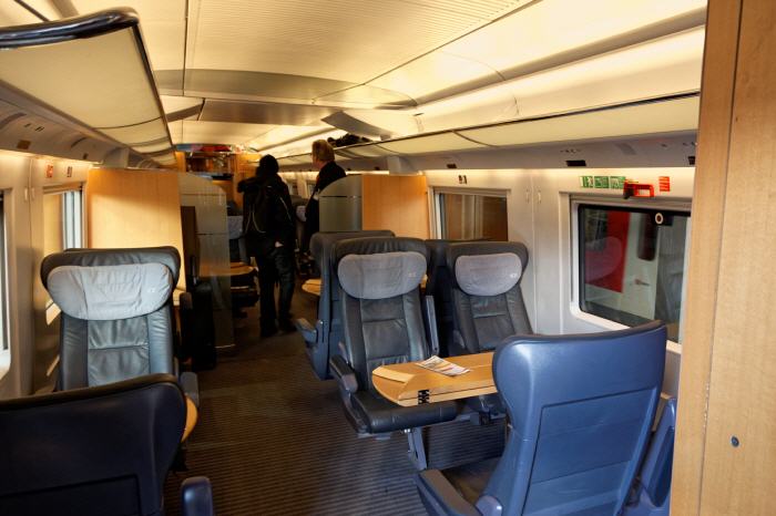 ICE-T : Großraum in der 1. Klasse