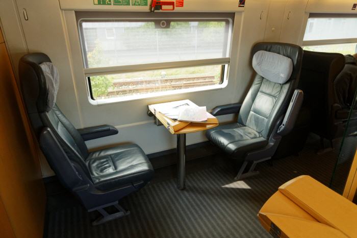 ICE-T : Großraum in der 1. Klasse